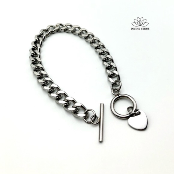 Toggle Clasp Bracelet | Stainless Steel Curb Chain - Picture 4 of 14